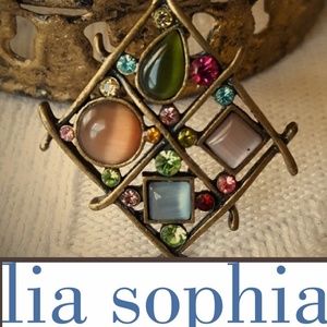 Gorgeous Lia Sophia Pendant NWT